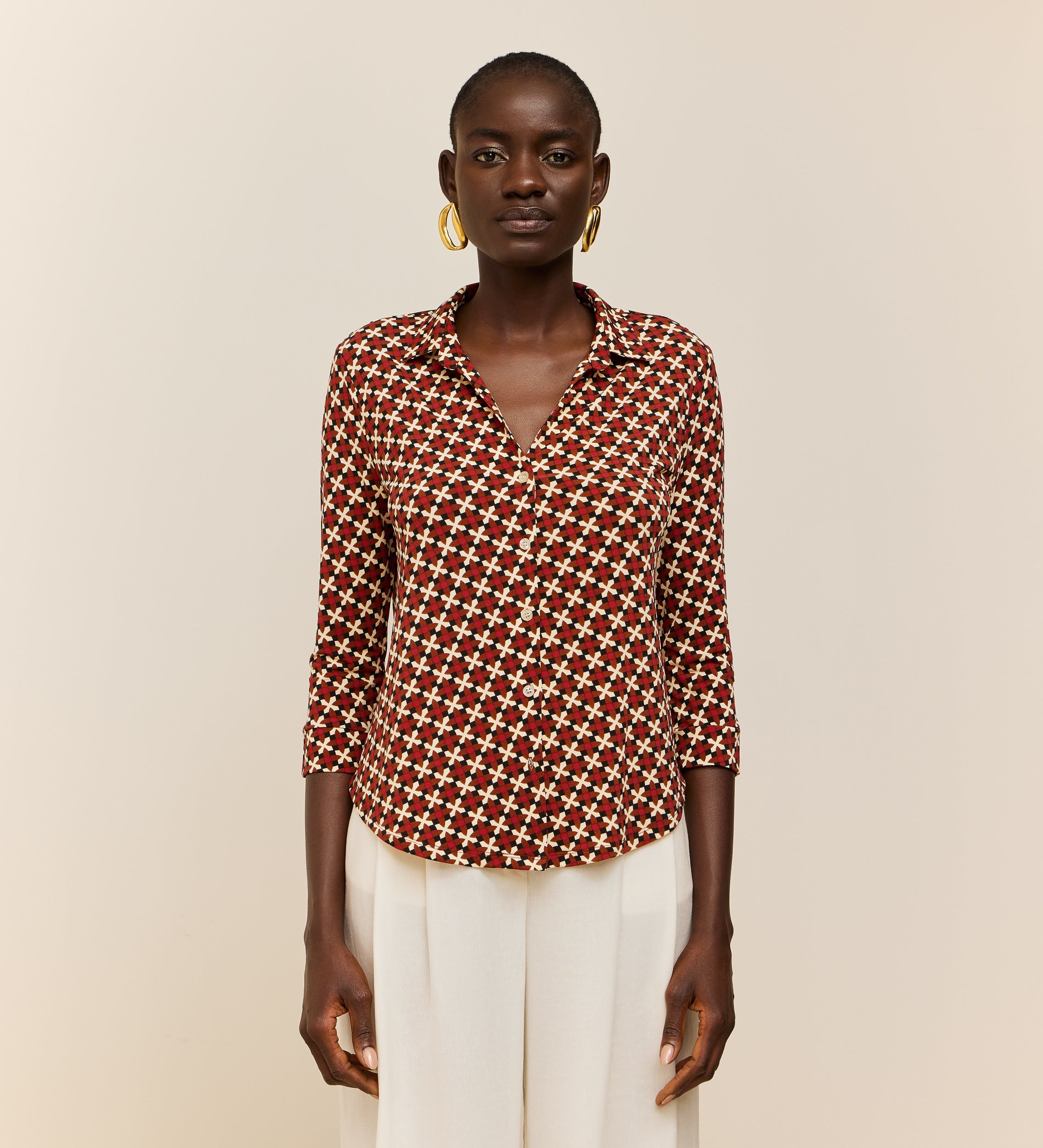 Shirt collar t-shirt