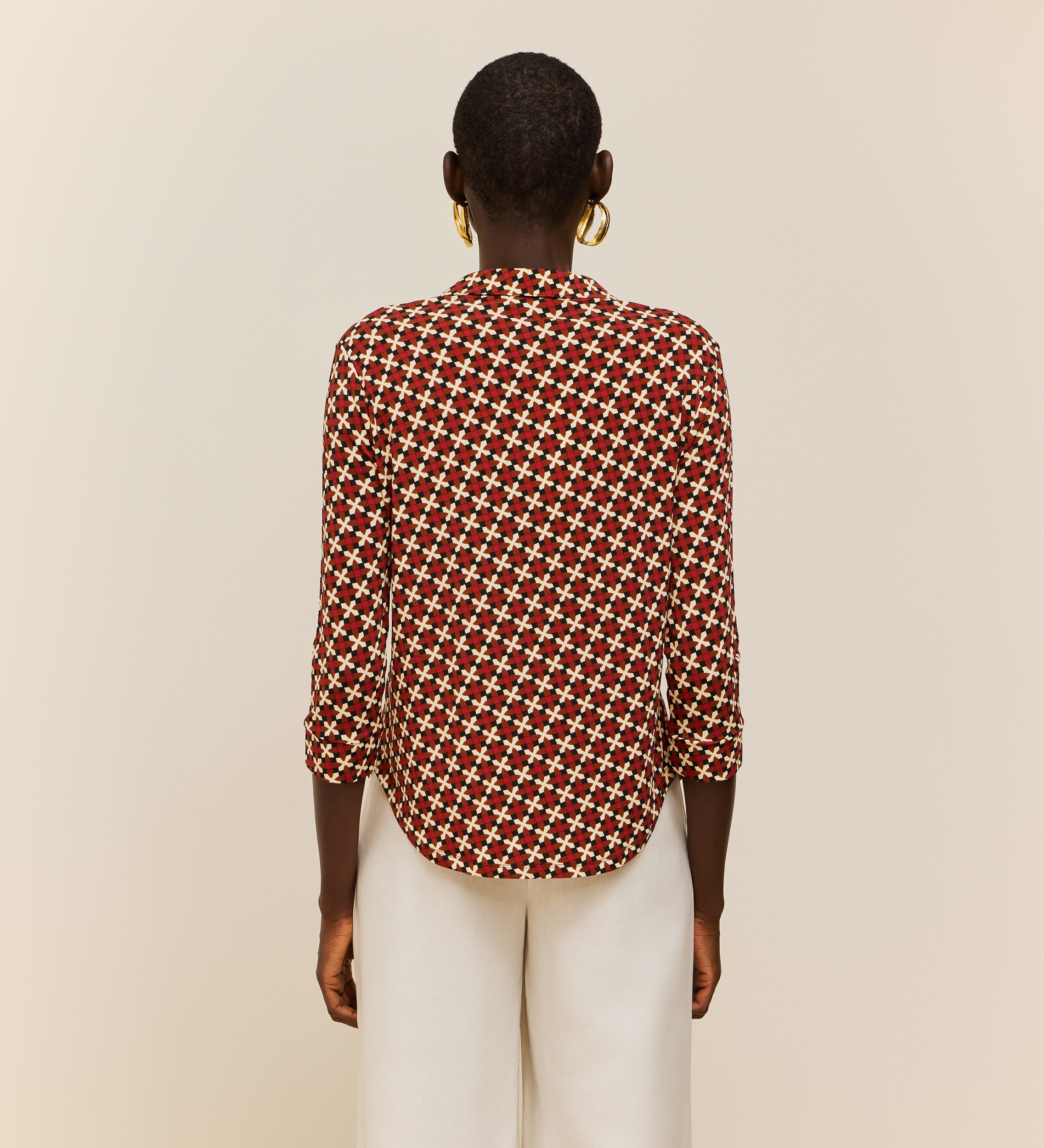 Shirt collar t-shirt