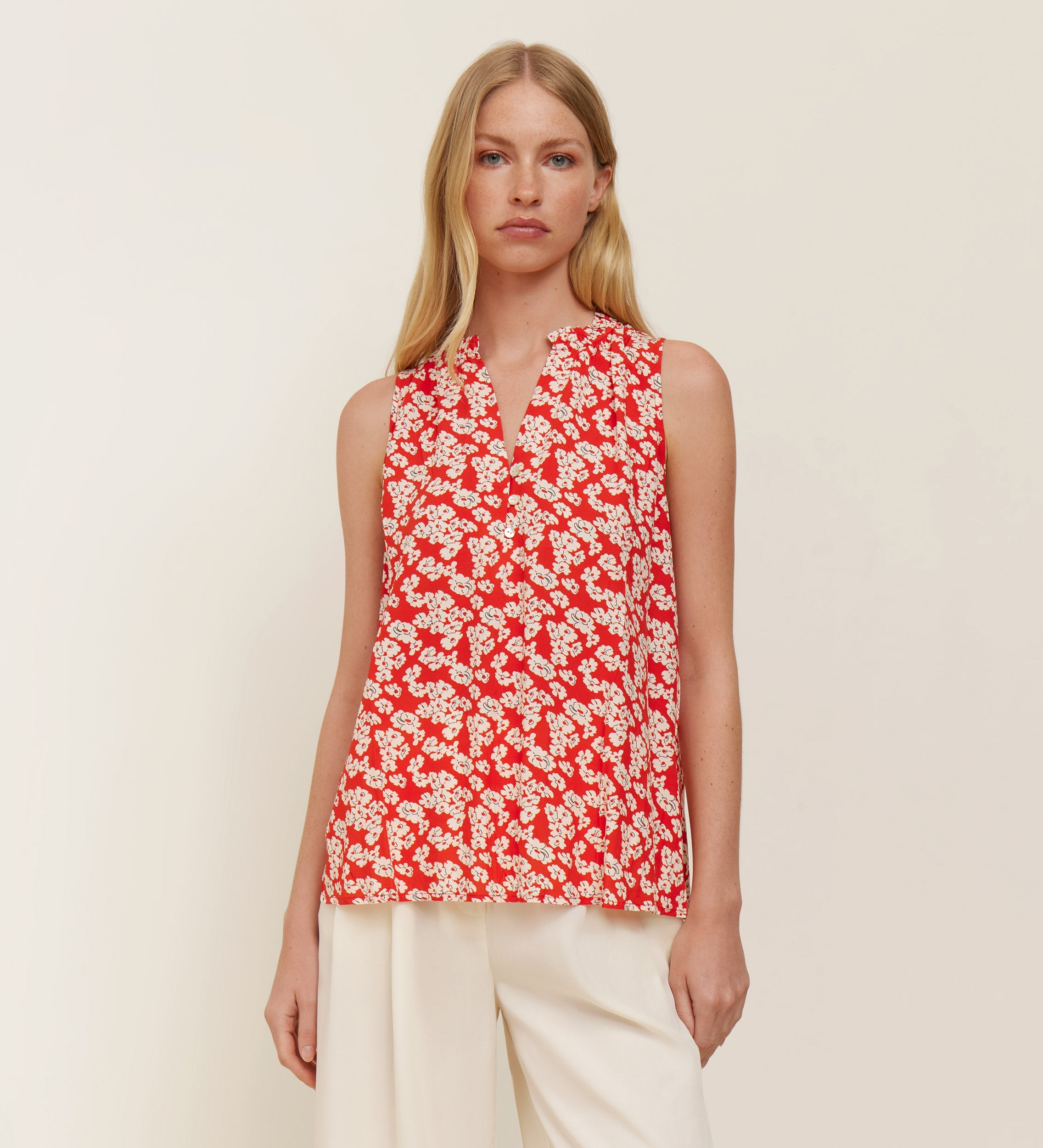 Printed sleeveless blouse