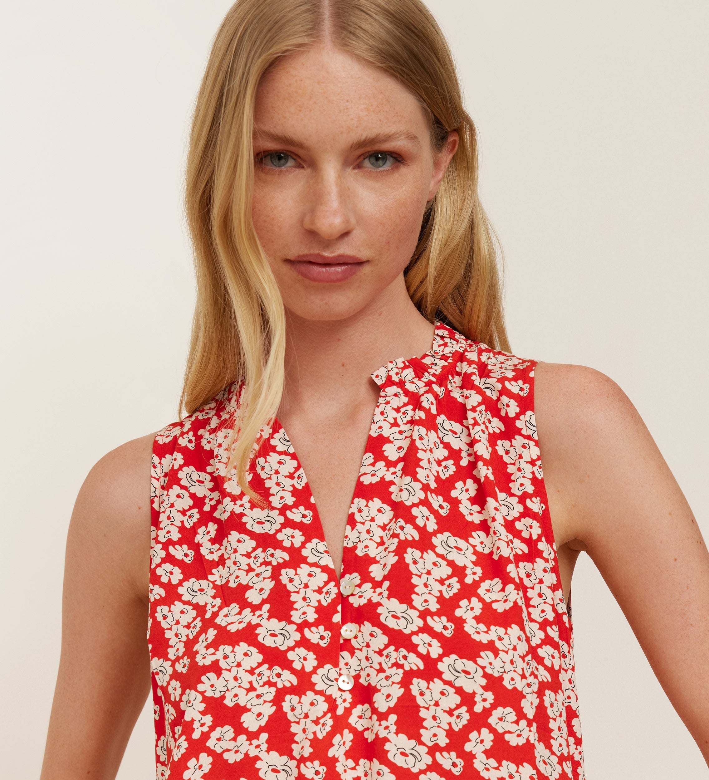 Printed sleeveless blouse