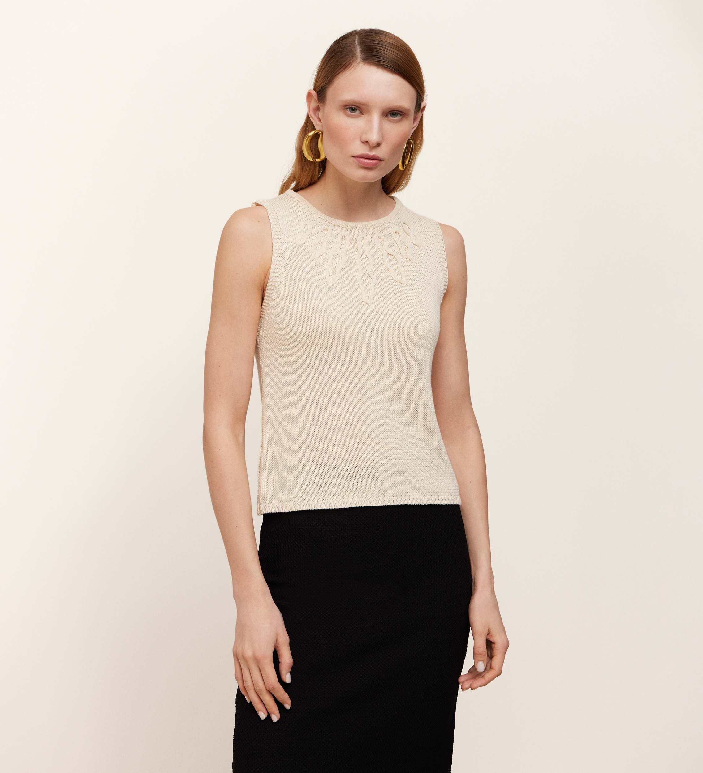 Top tricot bordado