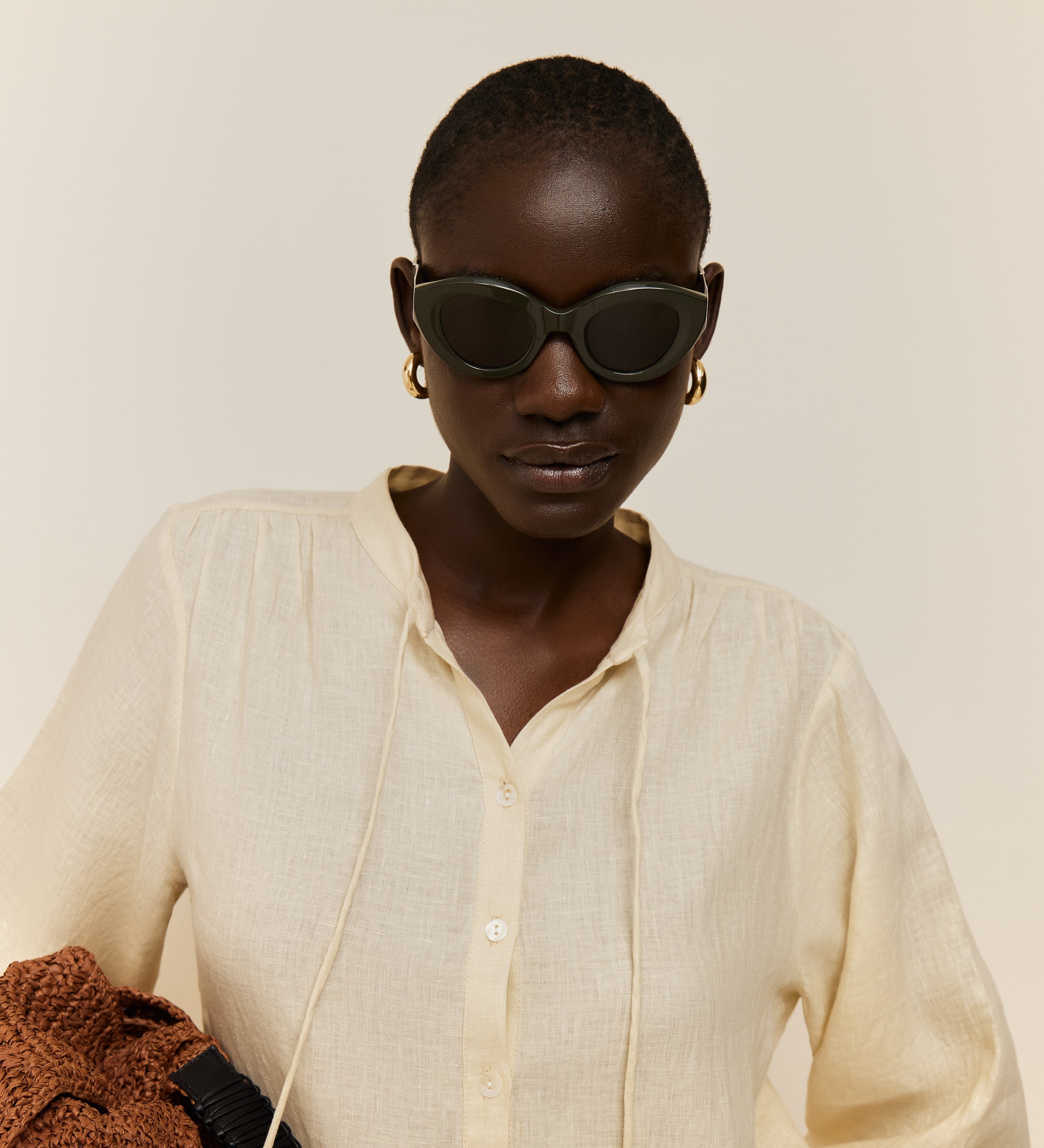 Blusa bordado bajo