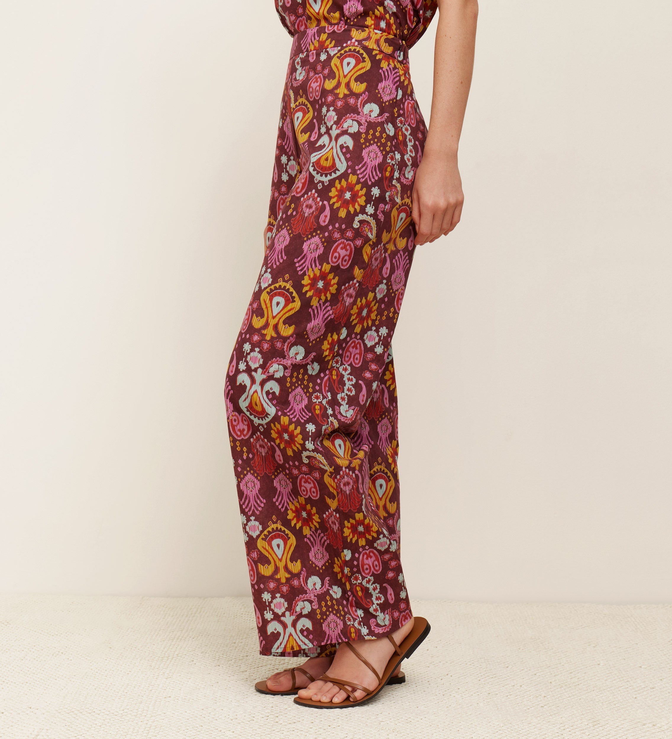 Printed flowing trousers