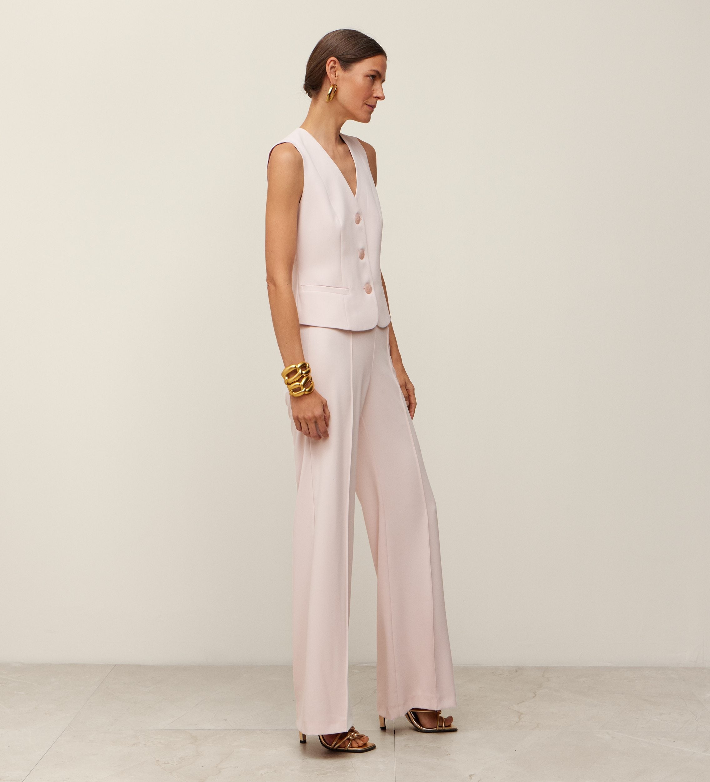 Pantalón crepé acampanado