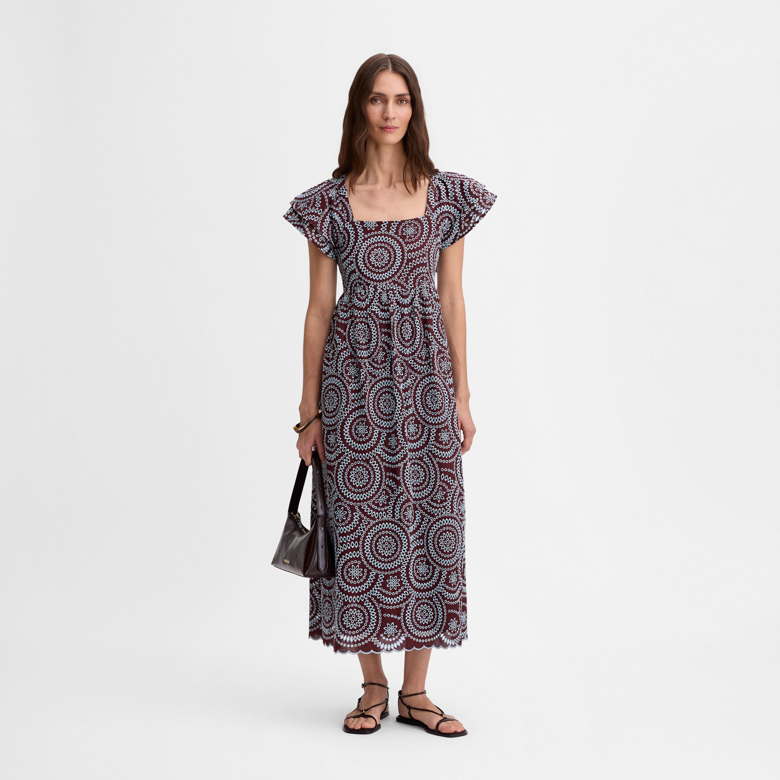 Contrast embroidery dress