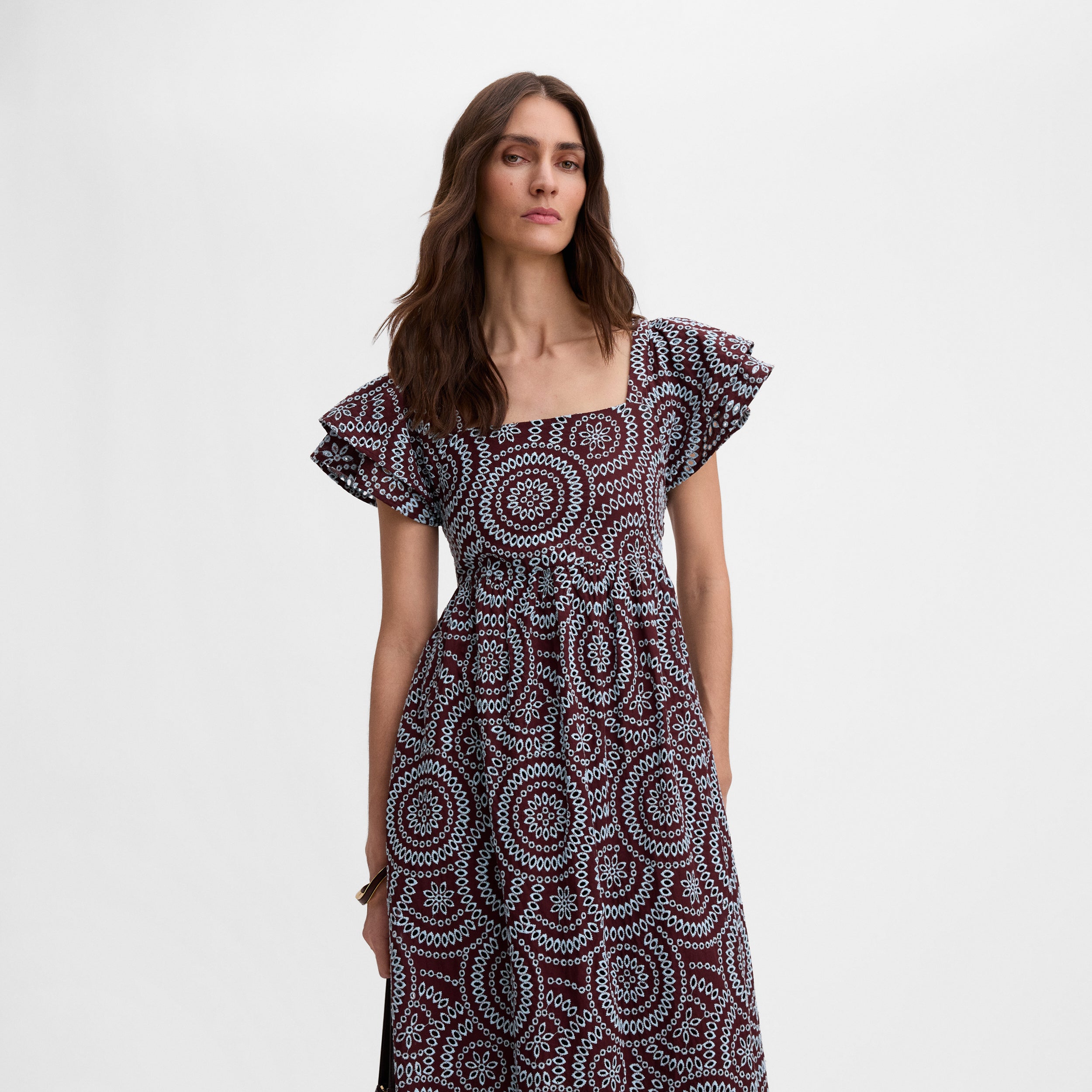 Contrast embroidery dress