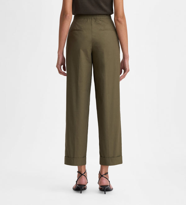 Straight long pants