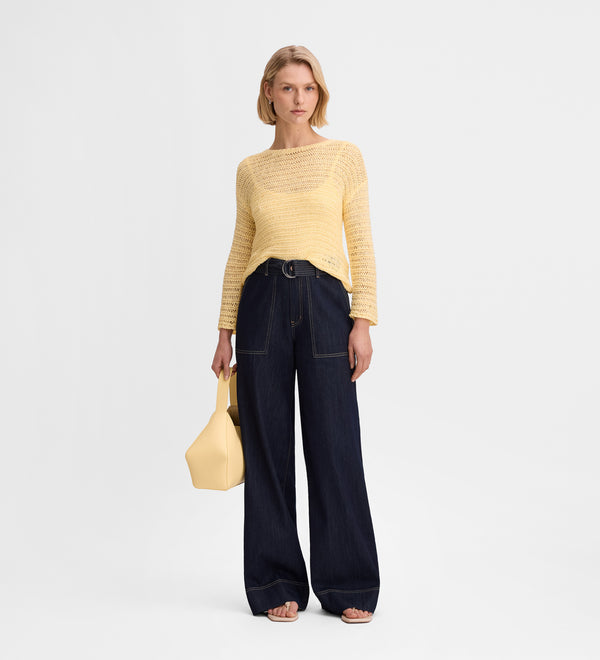 Pantalón denim pespuntes