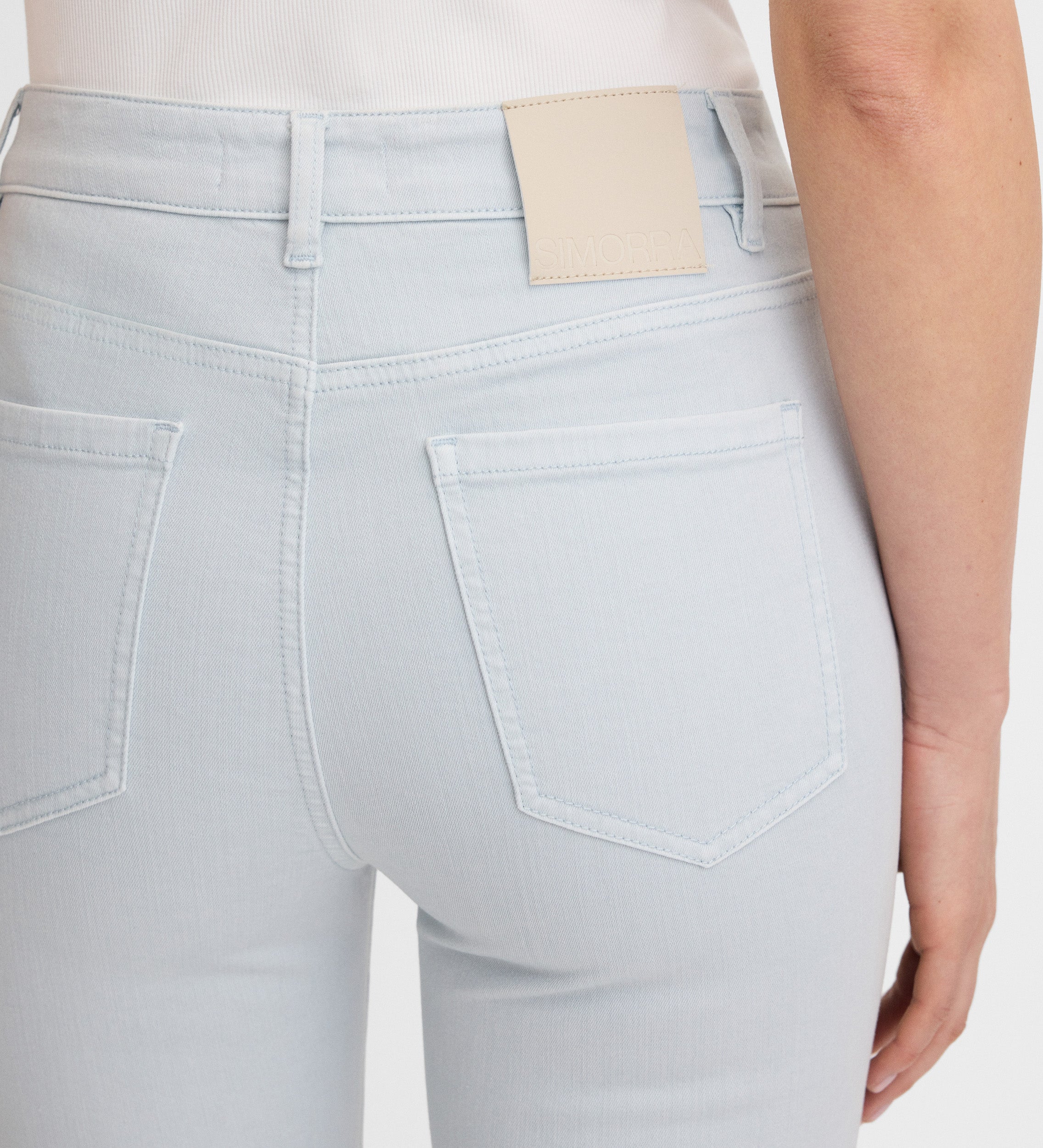 Slim fit pants