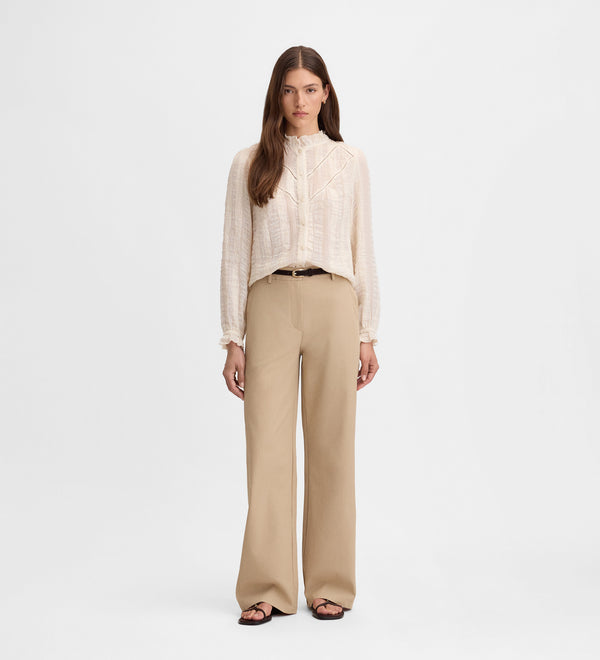 Loose fit pants