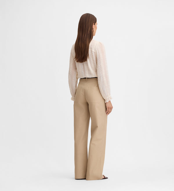 Loose fit pants