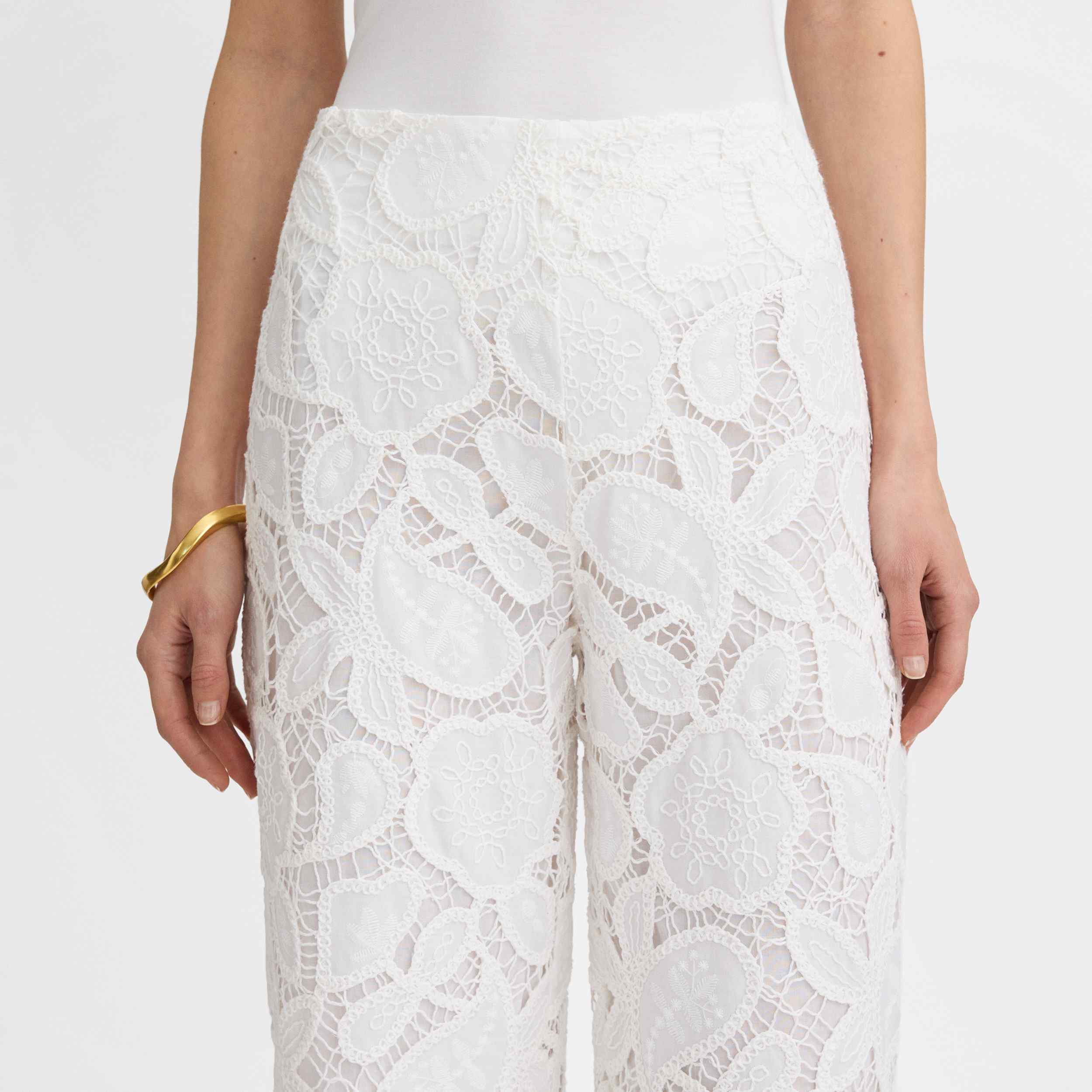 Embroidered guipure crop pants