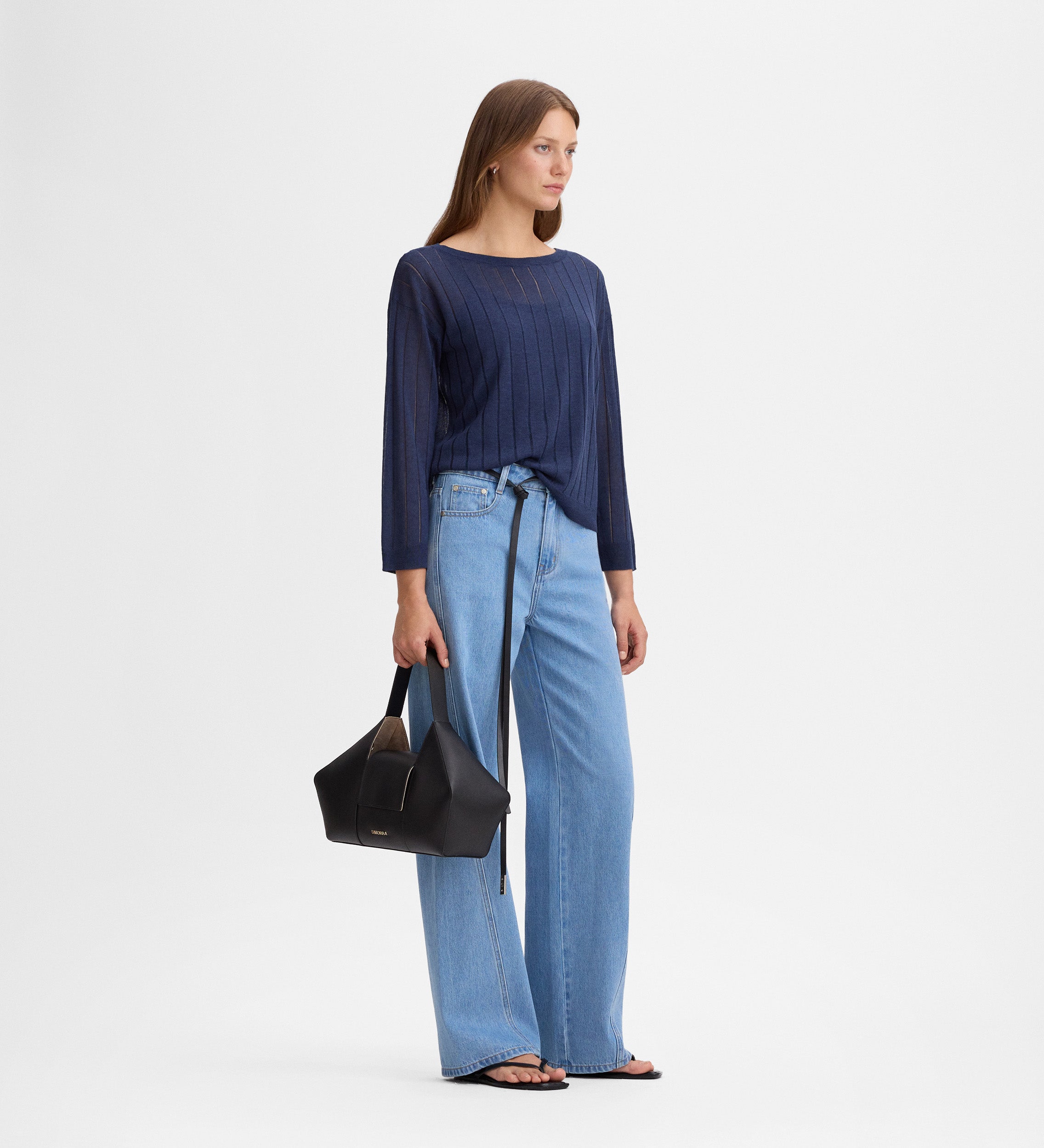 Loose-fitting openwork sweater