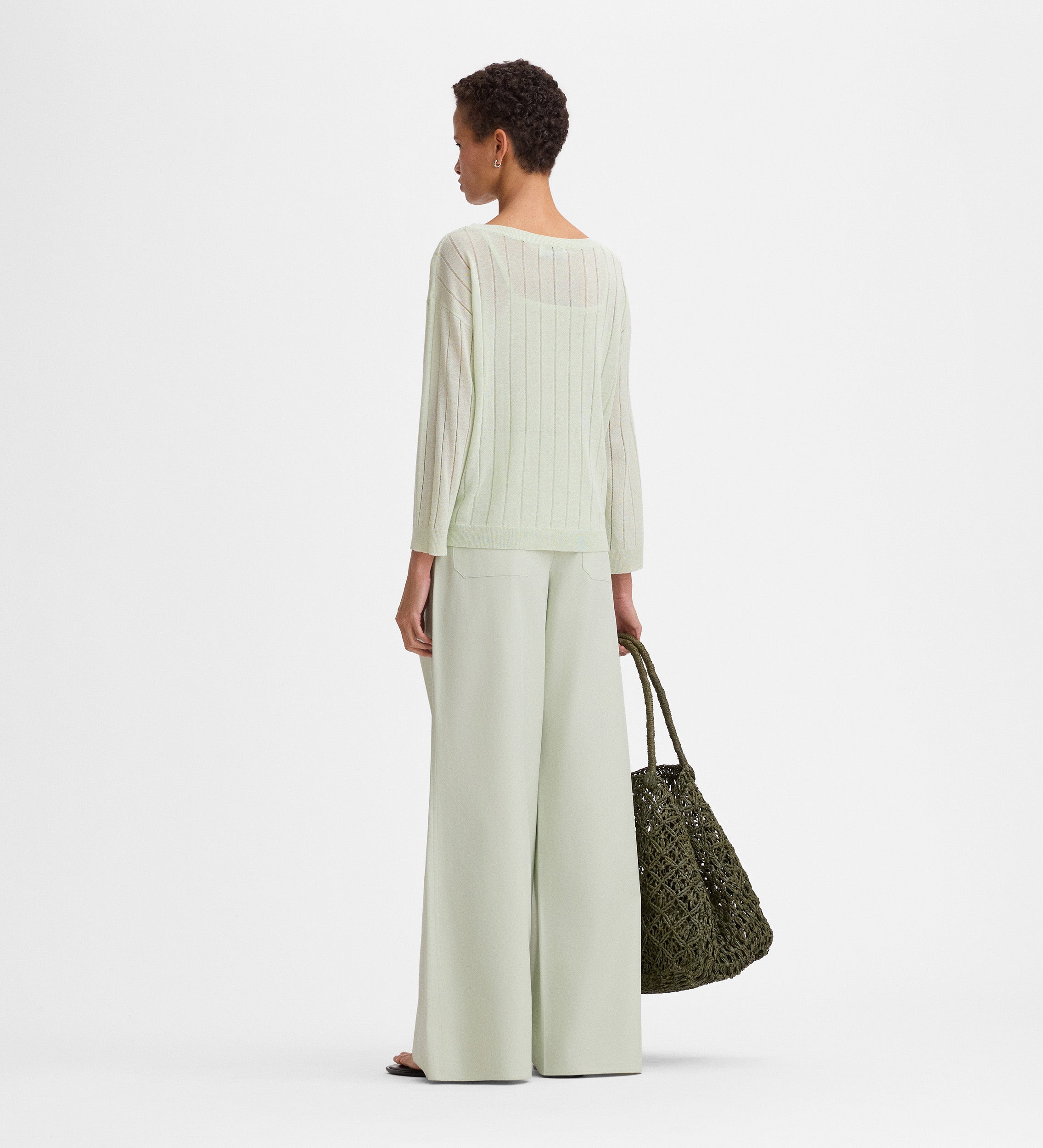 Loose-fitting openwork sweater