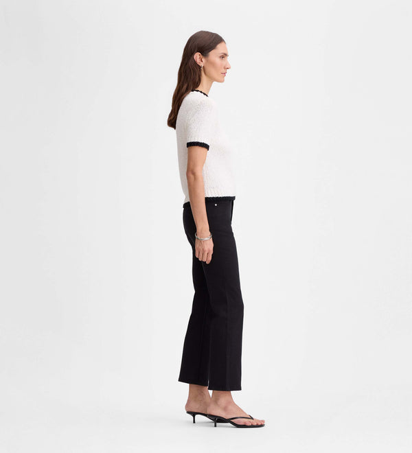 Pantalón crop acampanado