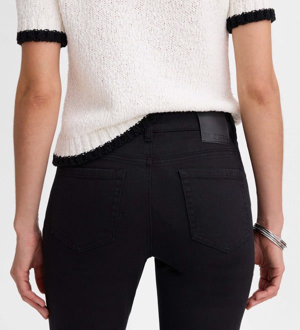 Pantalón crop acampanado