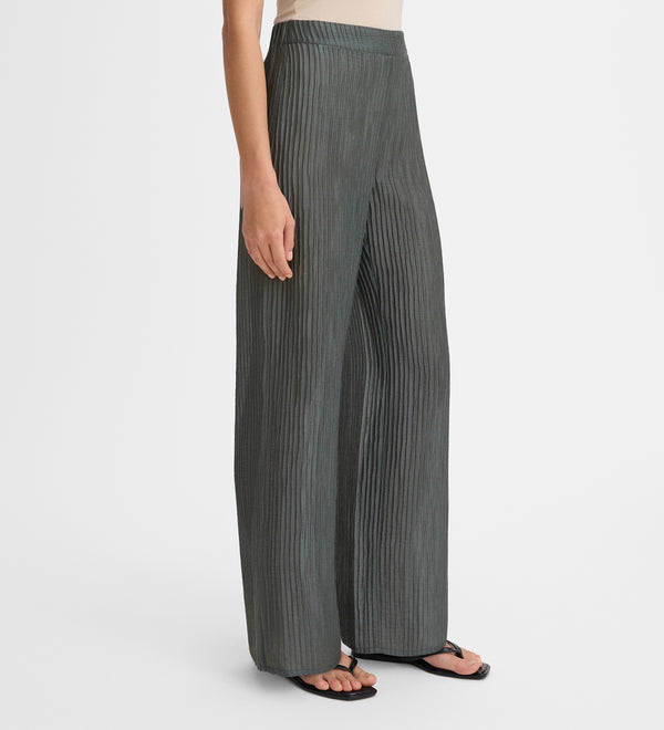 Wide textured pants