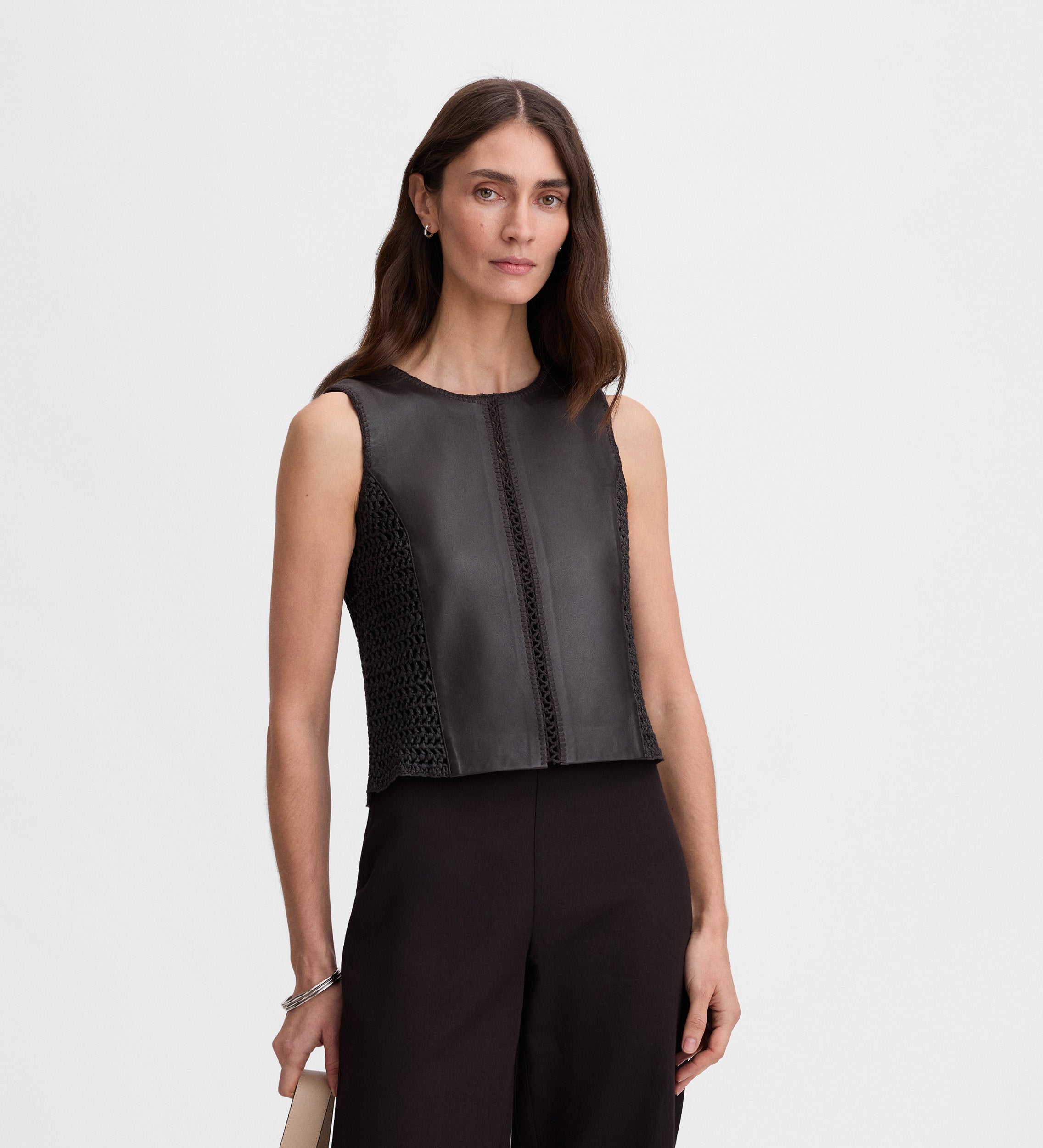 Sleeveless cropped nappa top